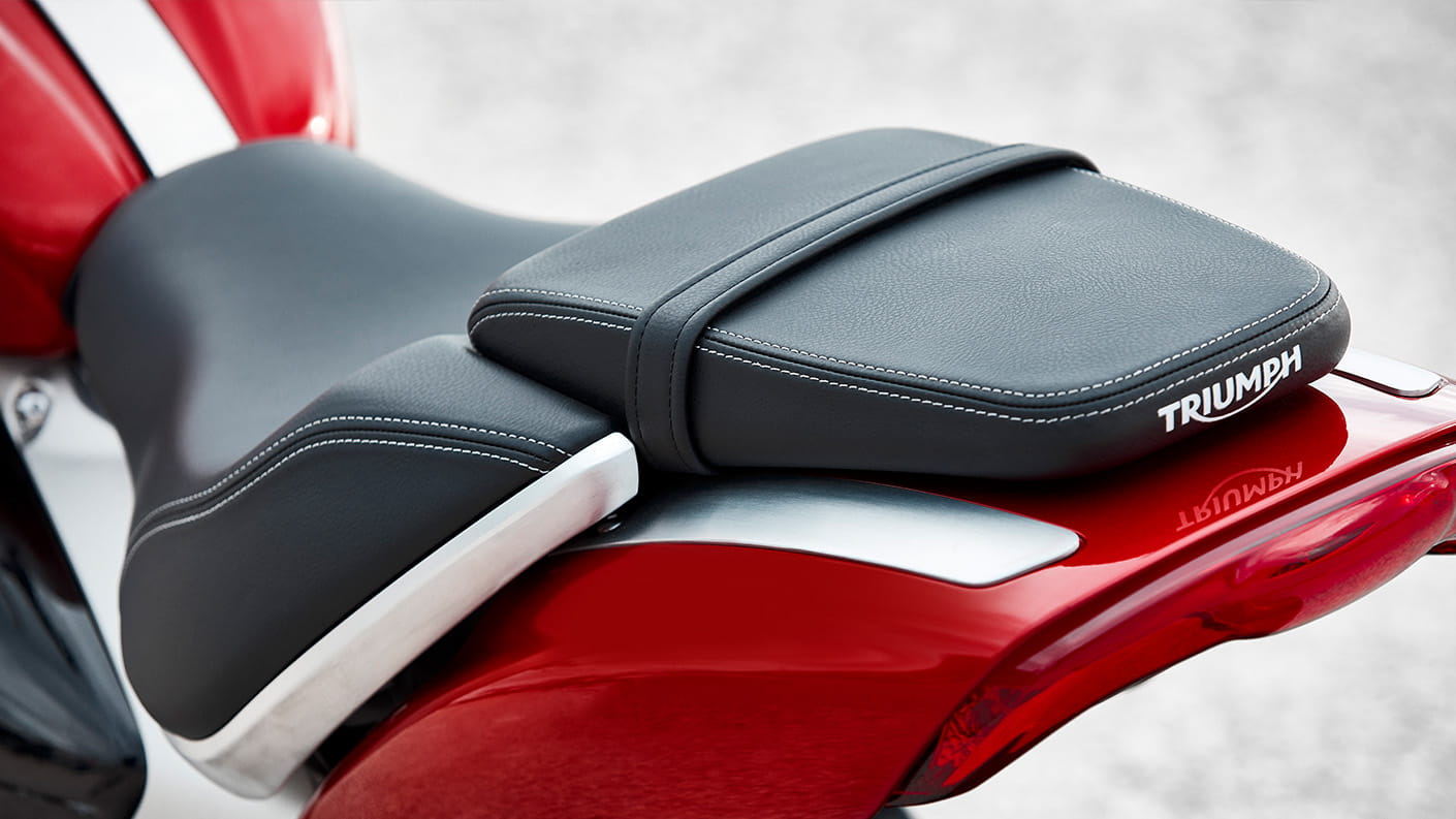 Triumph rocket 3 shop red